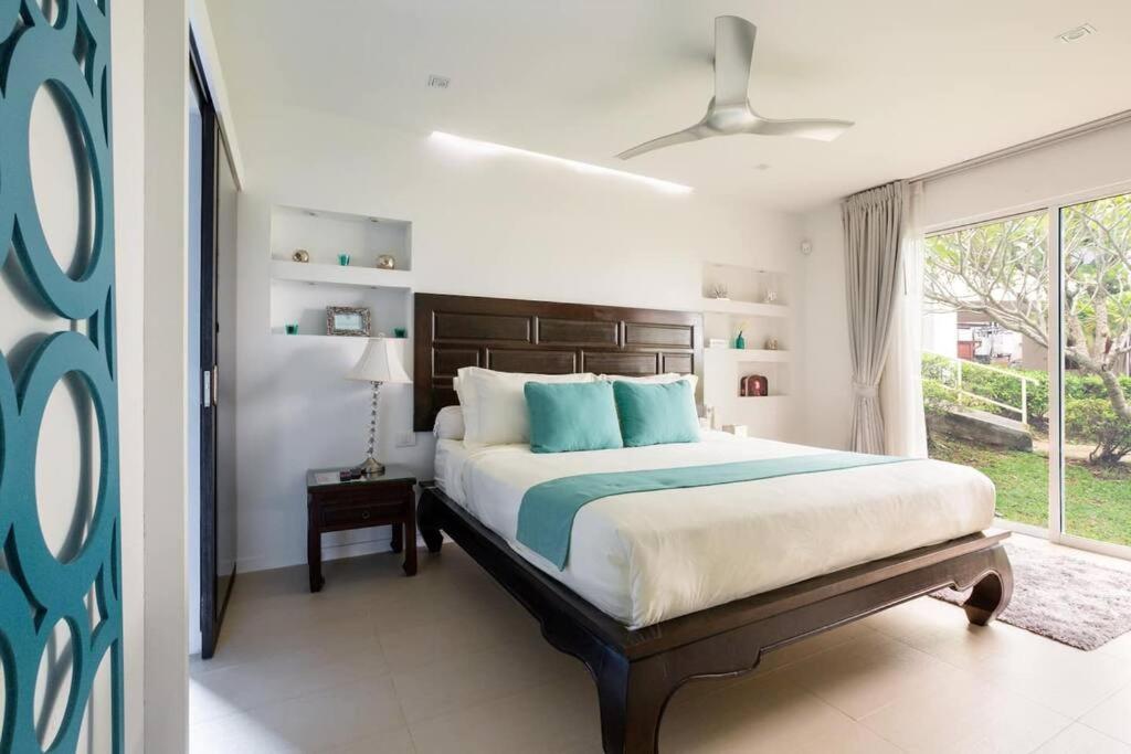 Villa Nirvana - Beachfront Tropical Chic 4Br Haven In Cape Panwa, Phuket Ban Makham Esterno foto